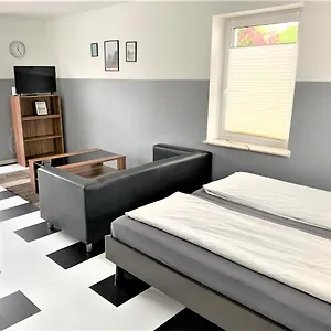 Apartment voll möbeliert mit Balkon Deutschland